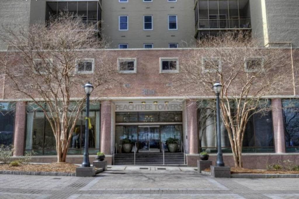 Center Downtown! King Bed! Private Balcony! Pt8I Villa Atlanta Bagian luar foto